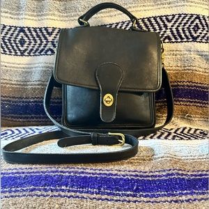 Vintage Coach Willis Black Leather Crossbody Bag